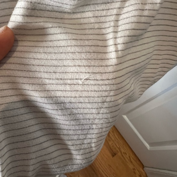 Lululemon silverscent tank size 10 white - Picture 3 of 5